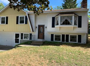 12 Lorraine Ave, Clinton, MA 01510