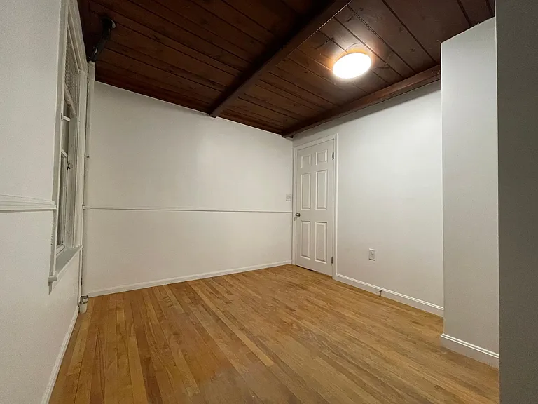 47 Maple St #1 — Photo 3