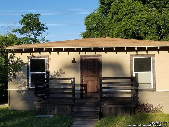 2nd image of 1222 Onslow