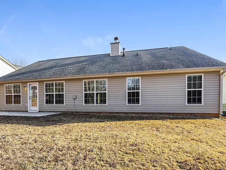 8835 Lake Rd — Photo 17