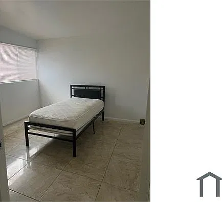 4 bed, $2,000 — Photo 3