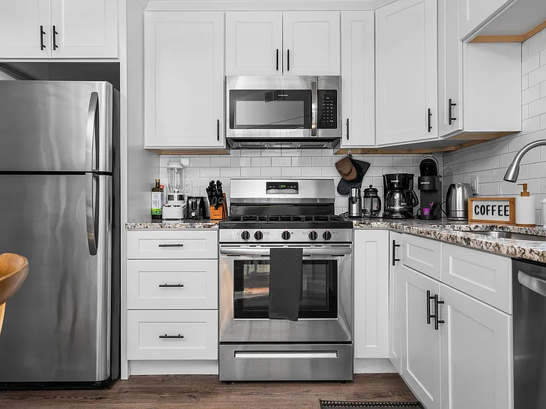 922 E Front St #201 — Photo 30