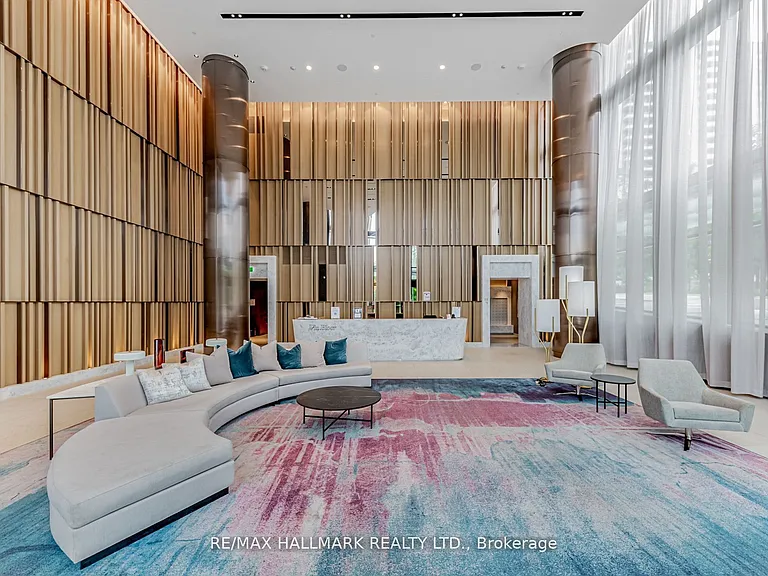 575 Bloor St E #2109 — Photo 18