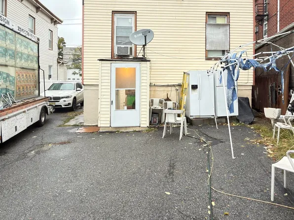 1809 43rd Street image 21 of 27