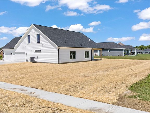4th image of 2691 Pleasant View Dr