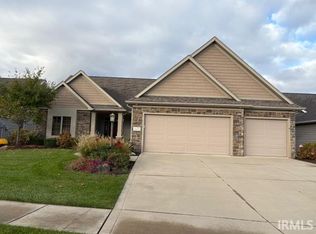 16133 Ballantyne Trl, Huntertown, IN 46748