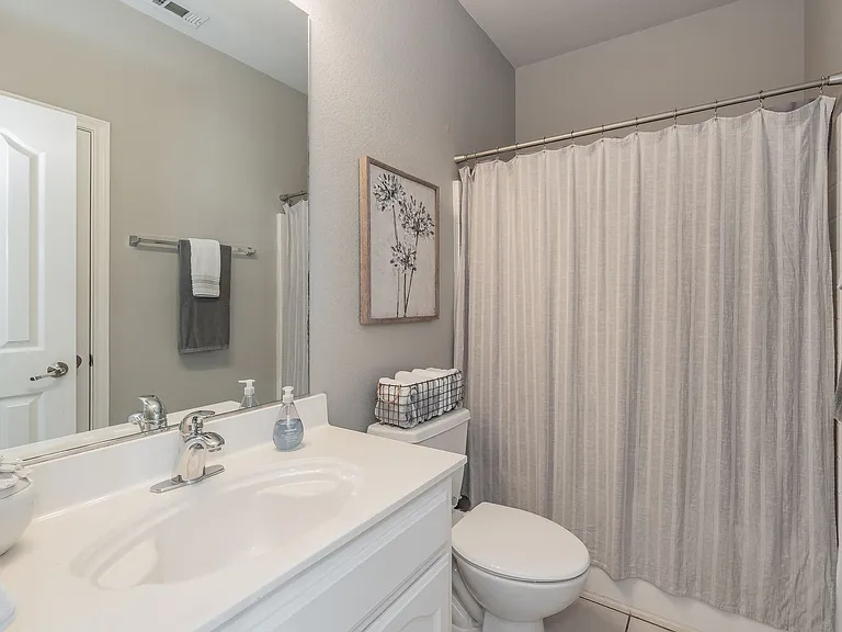 5112 Keating St — Photo 22