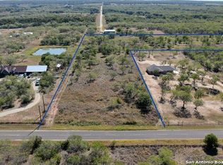 705 Rawhide Rd, Seguin, TX 78155