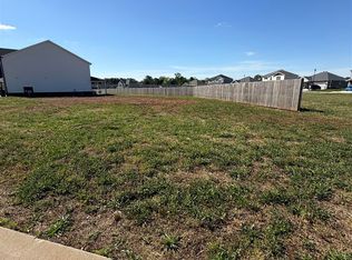 584 Yulan Cir, Bowling Green, KY 42104