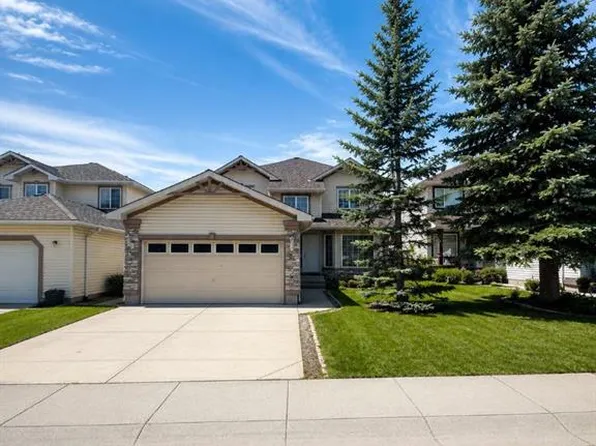 427 E Rocky Ridge Bay NW, Calgary, AB T3G 4H8