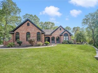 291 Old Oxford Rd, North Smithfield, RI 02896