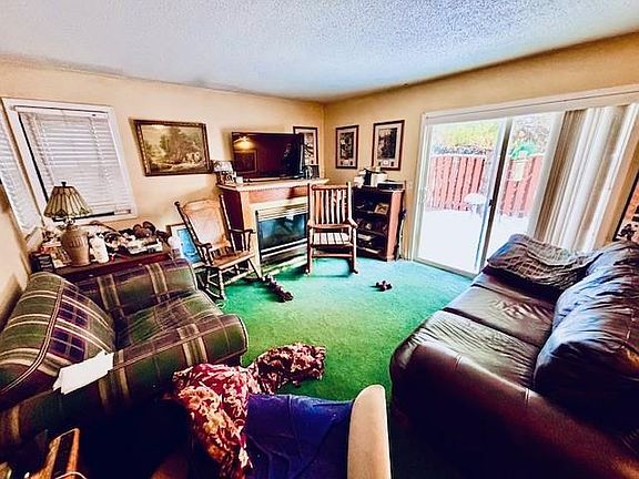 4th image of 6843 York Pl