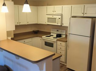 1620 Cherry Blossom Ln UNIT 204, Winston Salem, NC 27127