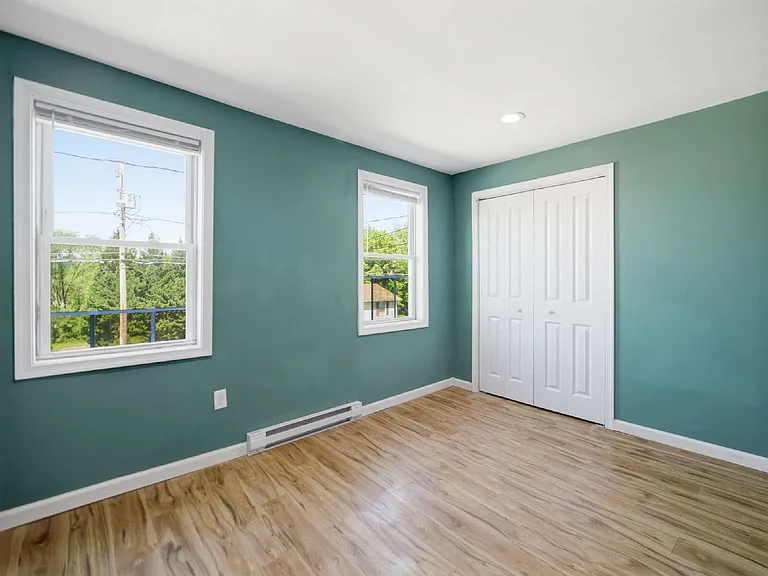 116 S High St — Photo 15