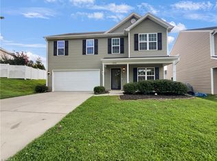 2006 Chapel Park Ln, Greensboro, NC 27405