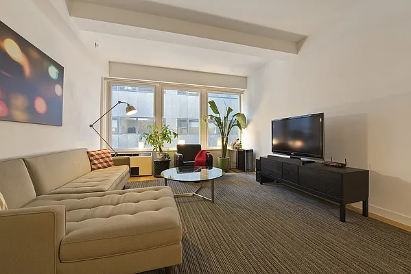 Sold by Nest Seekers International | media 1