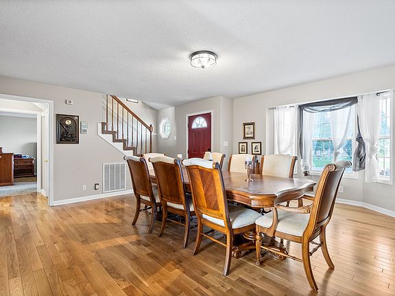 5th image of 2413 Tana Way