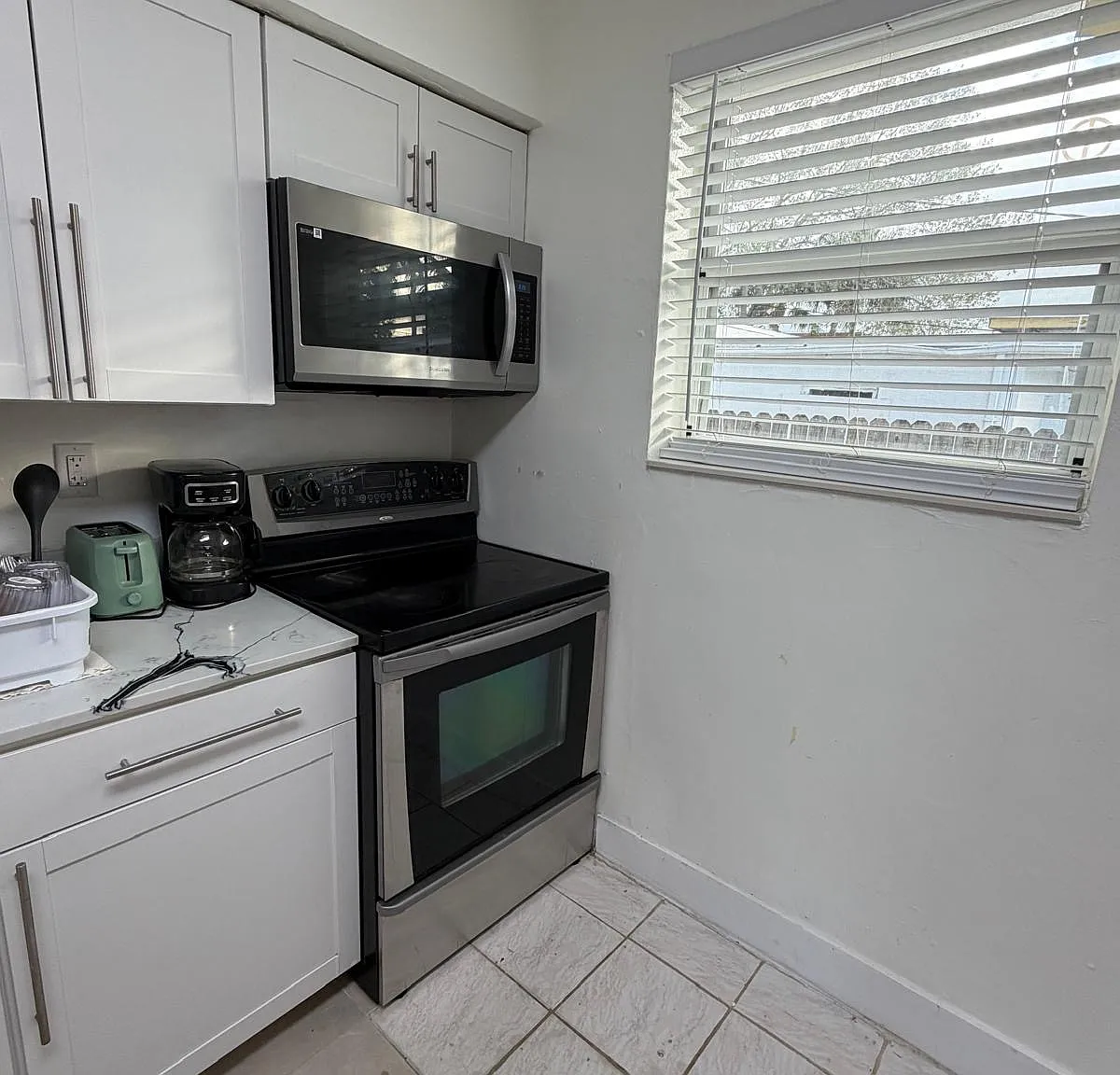 2 bed, 1250 sqft, $2,200 — Photo 4