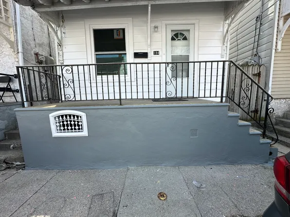 184 W Green St, Allentown, PA 18102