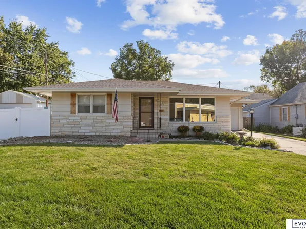 311 N 8th St, Plattsmouth, NE 68048