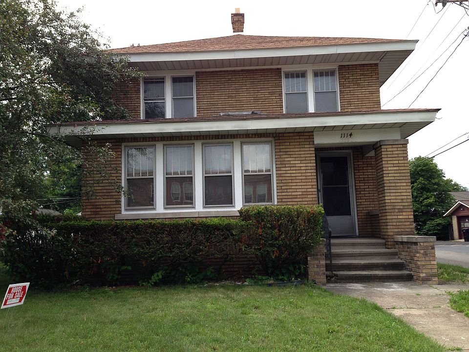 1114 E South Street