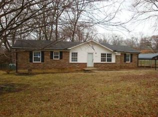 2312 Denham Ave, Columbia, TN 38401