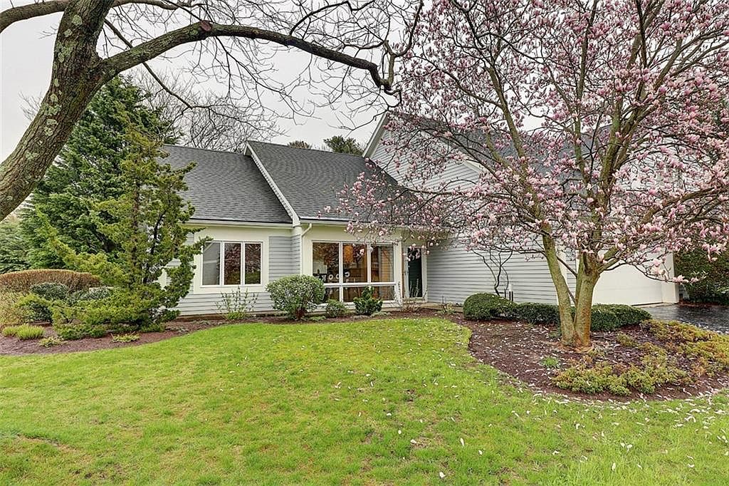 29 Bagy Wrinkle Cv 29, Warren, RI 02885 Zillow
