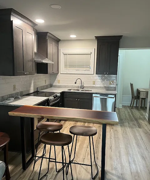 942 N 5th St — Photo 13