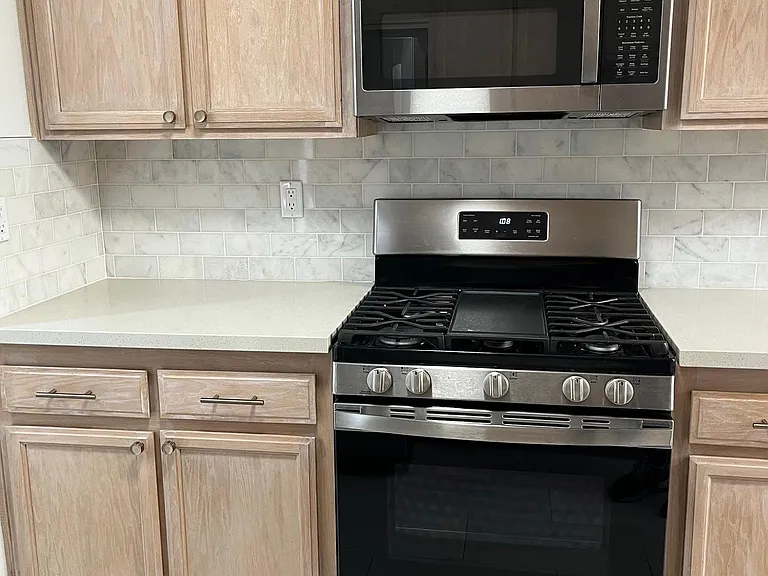 1645 Camden Ave #202 — Photo 6