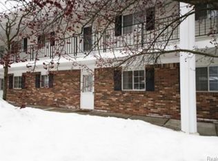 23412 Middlebelt Rd #1, Farmington Hills, MI 48336