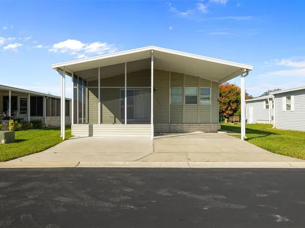 3031 Moss Hill St, Wesley Chapel, FL 33543