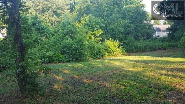2nd image of 404 Westbridge Rd