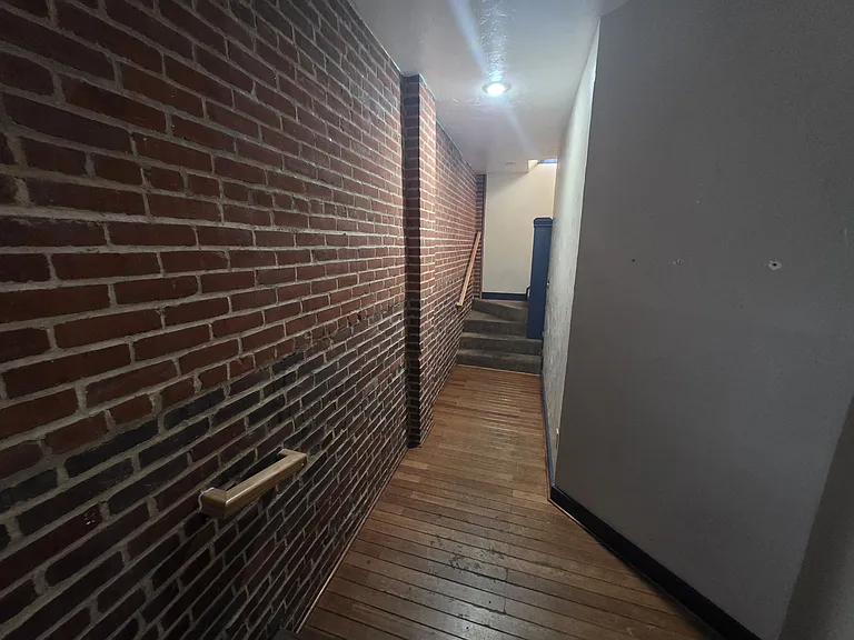 43 Frederick St #1 — Photo 8
