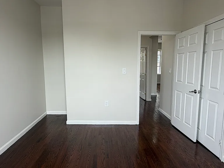 168 N Grove St #410 — Photo 9