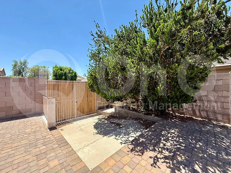 2240 W Rockrose Pl — Photo 25