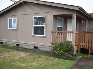 100 S 9th St, Lakeside, OR 97449