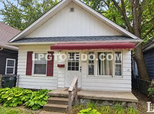 1712 Hurd St, Toledo, OH 43605