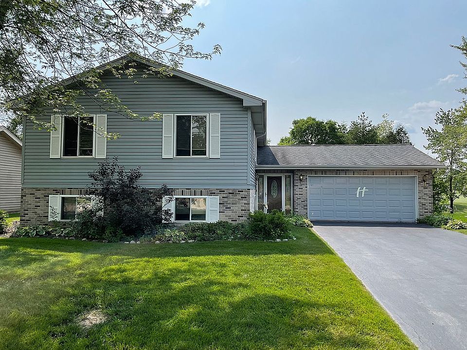 1st image of 3910 Greenbay Dr