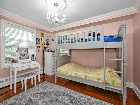 97-37 63rd Road image 13 of 19