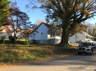 309 Planer St, Pickens, SC 29671