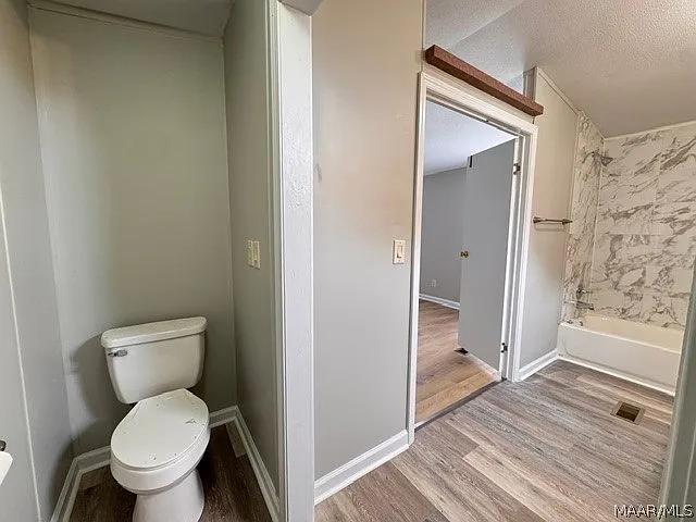 1635 Pine Lake Dr — Photo 9