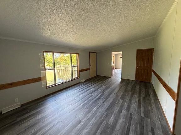 5th image of 8230 E Mitchell Rd
