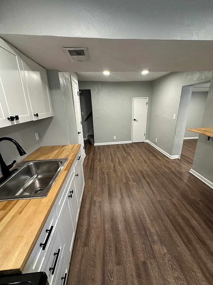 2 bed, $1,350 — Photo 3