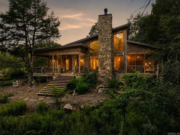 97 Shadow Ridge Rd, Searcy, AR 72143