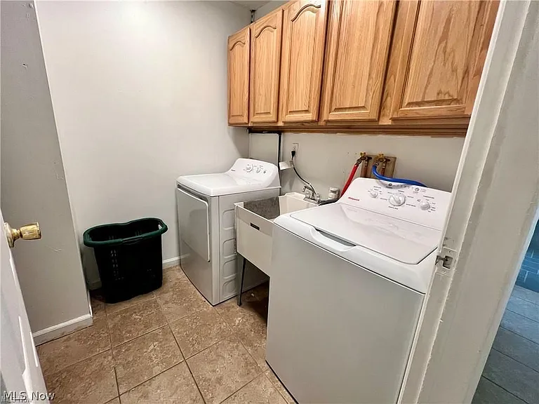 20368 Westwood Dr — Photo 25