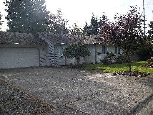 2nd image of 9106 15th Pl SE