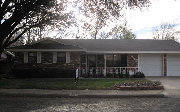 2nd image of 1701 Wedgewood Ave