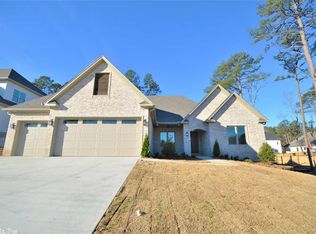 122 Ensbury Dr, Little Rock, AR 72223
