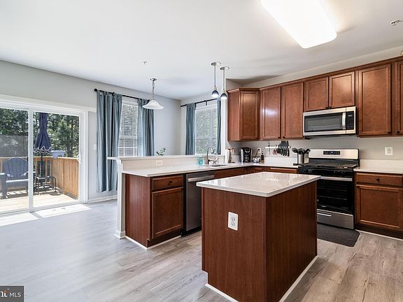 5th image of 46385 Shining Willow Ln Unit D