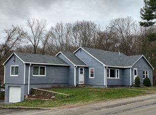 31 Gilboa St, Douglas, MA 01516